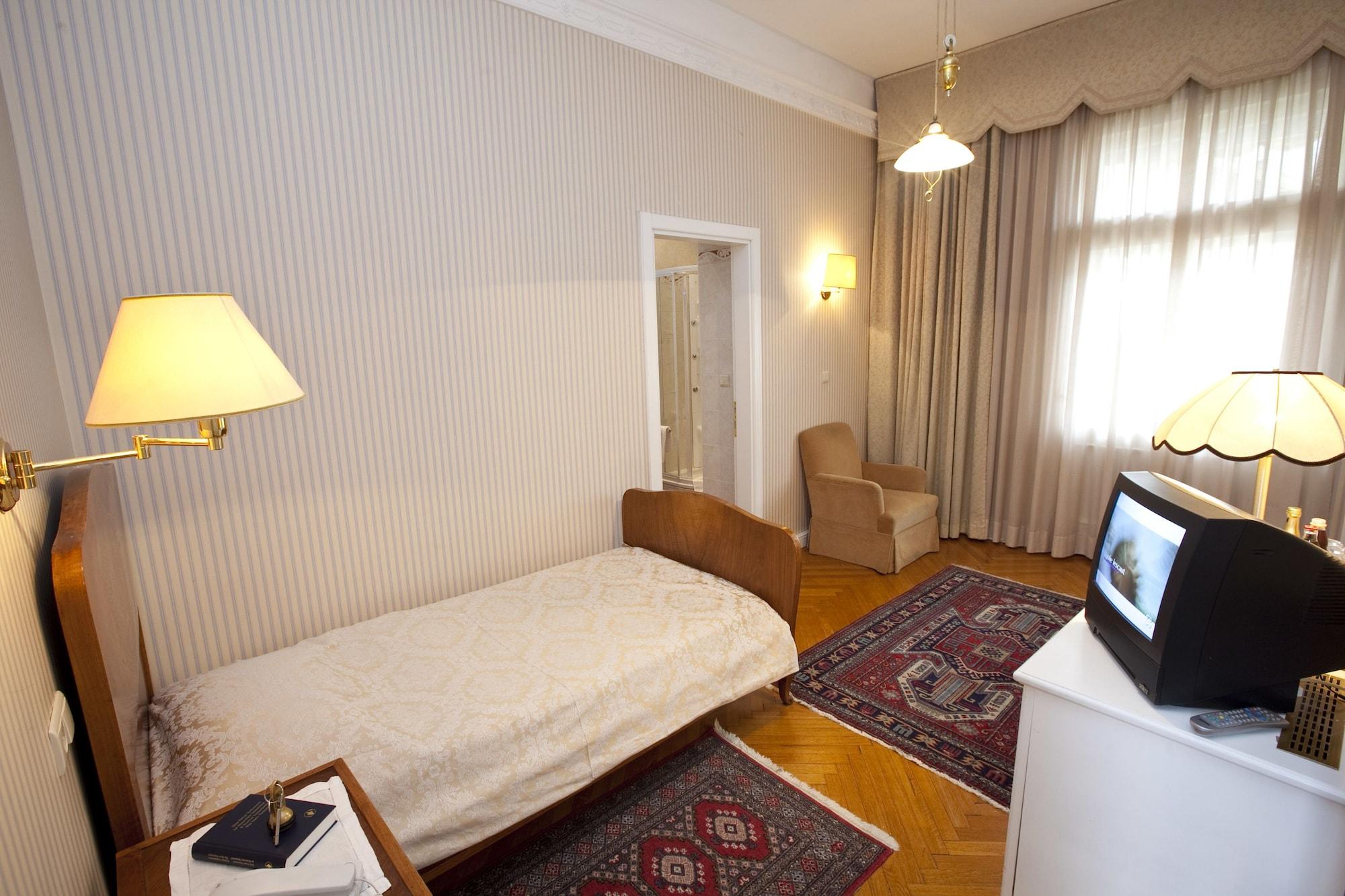 Hotel Villa Westend Мерано Екстер'єр фото